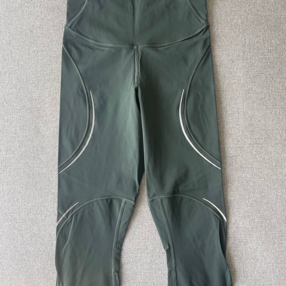 Lululemon base pace Leggings